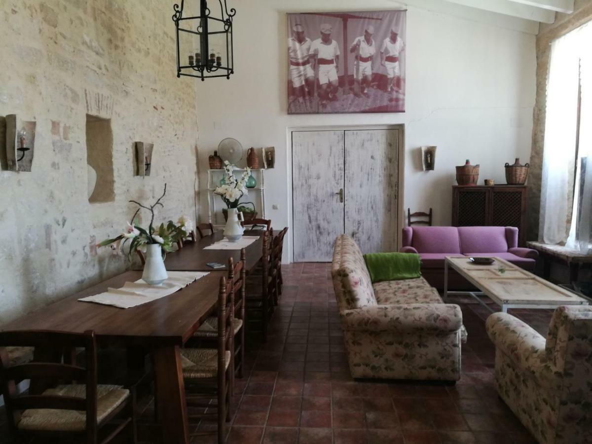 Jerez Vina Santa Petronila Guest House Jerez de la Frontera Ngoại thất bức ảnh